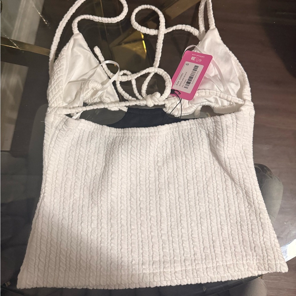 Edikted White Textured Crop Top - Picture 2 of 2